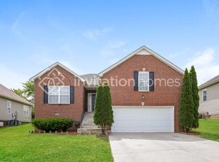 414 Berry Cir, Springfield, TN 37172