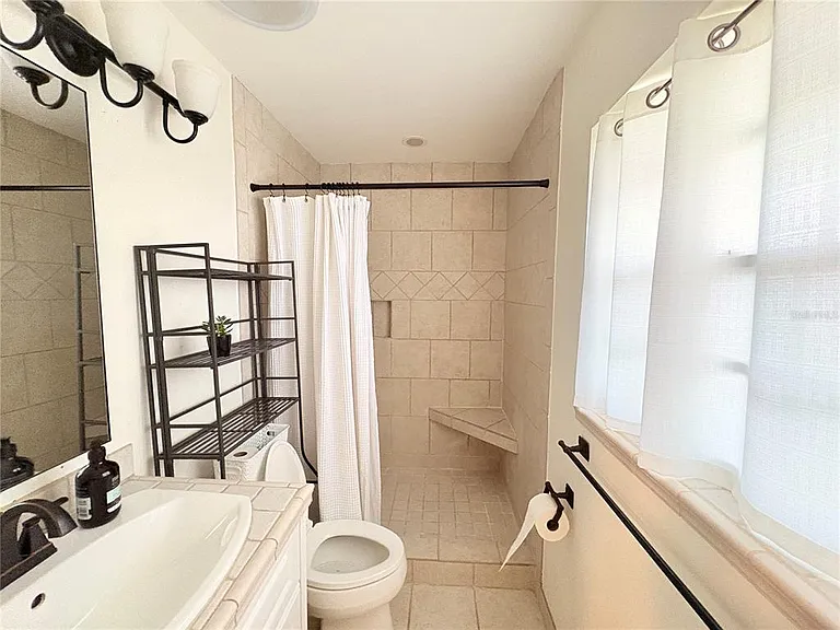4704 Telfair Dr — Photo 14