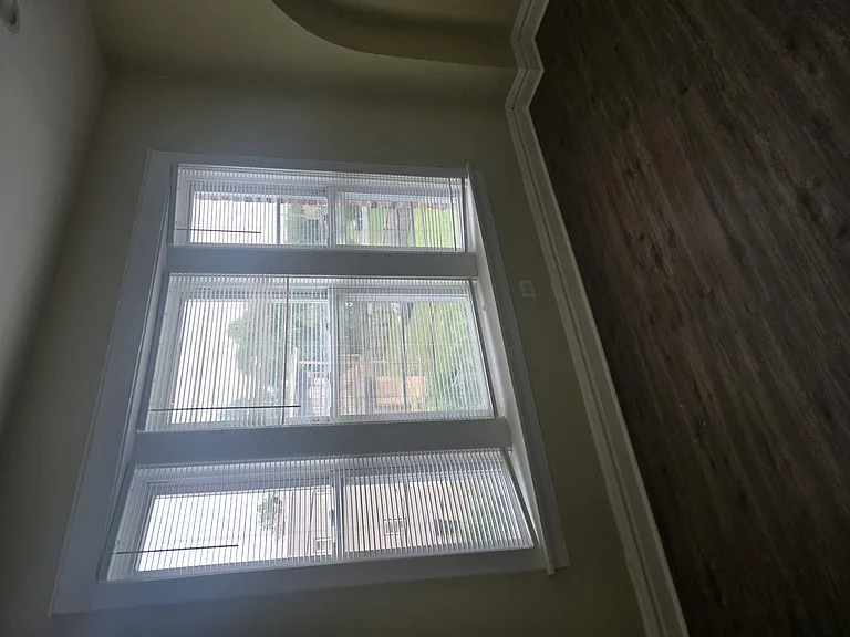 4849 W Fulton St #2 — Photo 3