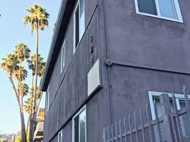924 Hancock Ave