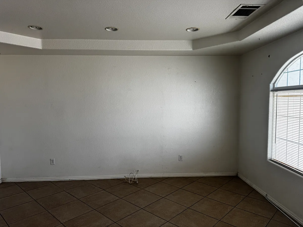 Photo 2 of 10 - 16324 Victoria Dr - Victorville, CA Building Photo - 16324 Victoria Dr