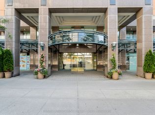 887 Bay St #805-C01, Toronto, ON M5S 3K4