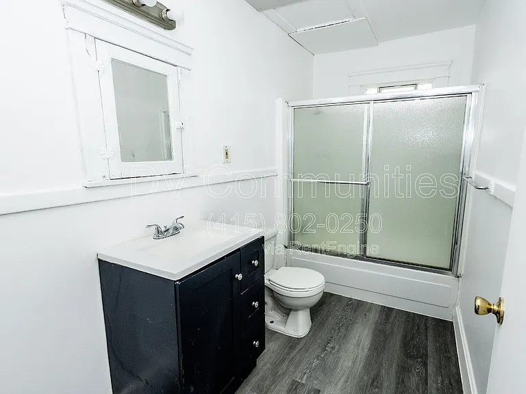 3131 W 58th St — Photo 14