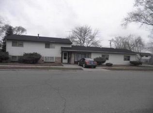 700 E 20th Ave, Gary, IN 46407