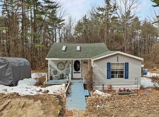 15 Manbow Rd, Alton, NH 03809