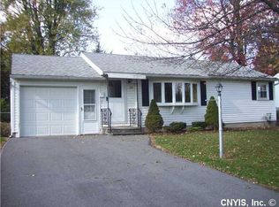 109 White Rd, North Syracuse, NY 13212
