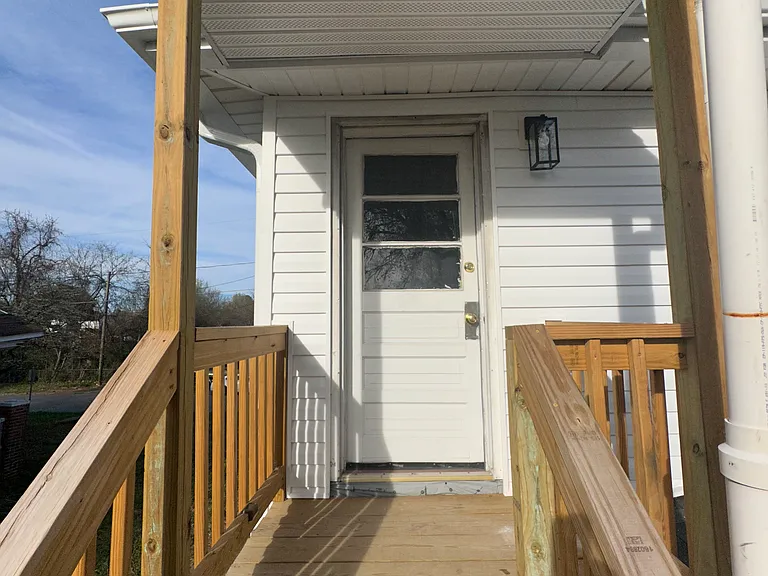 407 Moir St #5 — Photo 15