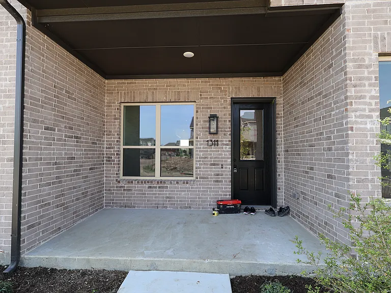 1311 Arkansas Springs St — Photo 3