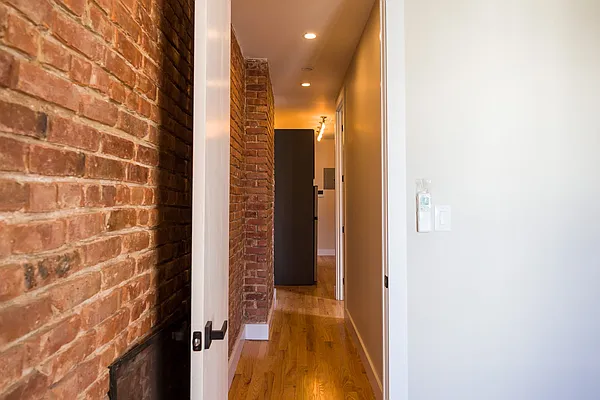 Rented by Nooklyn NYC LLC | media 9