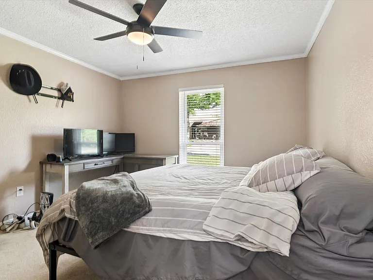 5214 Rustle Leaf Dr — Photo 16