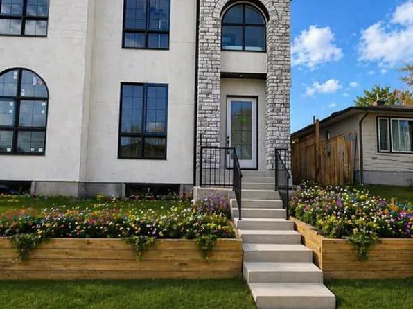 2449 N 29th Ave SW, Calgary, AB T2T 1M5