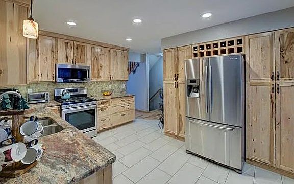 4th image of this home