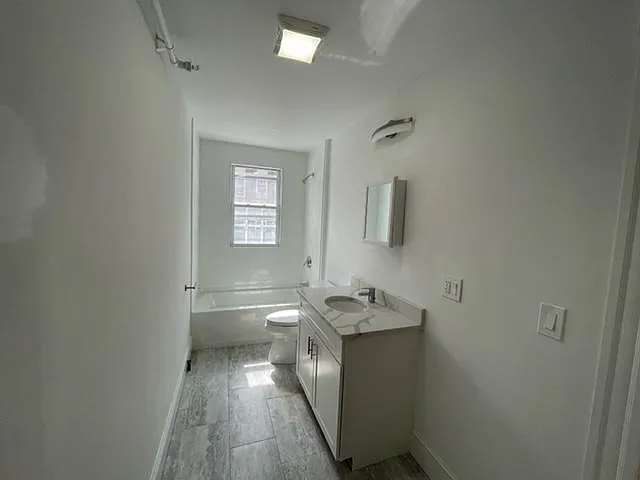 50 Englewood Ave #2A — Photo 9