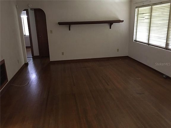 5th image of 2804 Southington Ave