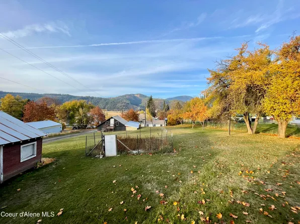 56 Midnight Dr, Saint Maries, ID 83861