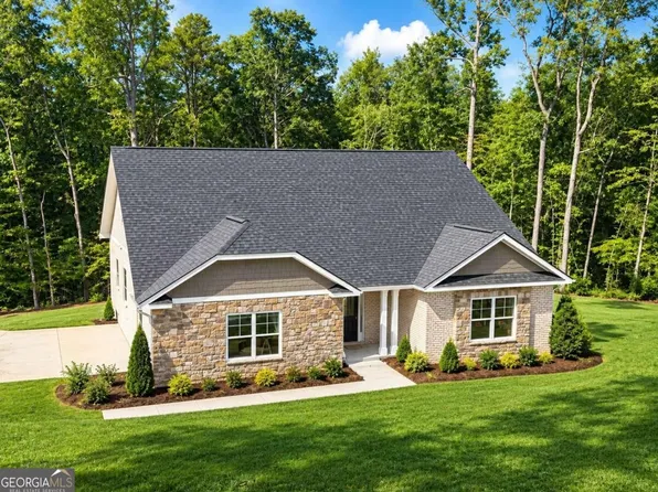 3310 Trevi Trl, Douglasville, GA 30135