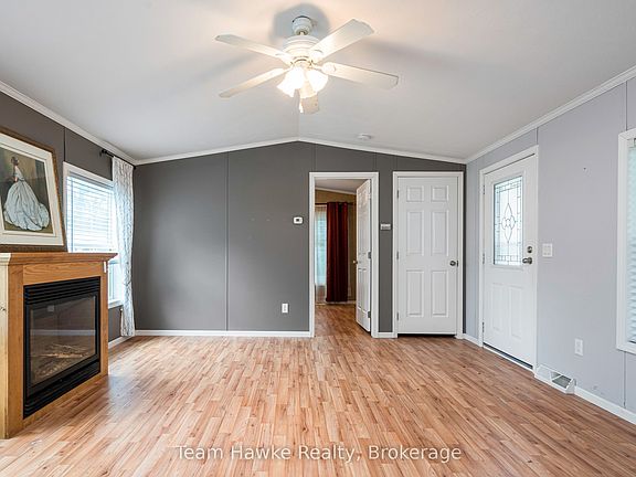 2nd image of 97 Georgian Glen Dr