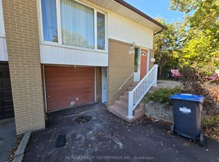 1224 Cramer St, Mississauga, ON L5J 3Y6