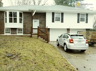 1005 SW 18th St, Blue Springs, MO 64015