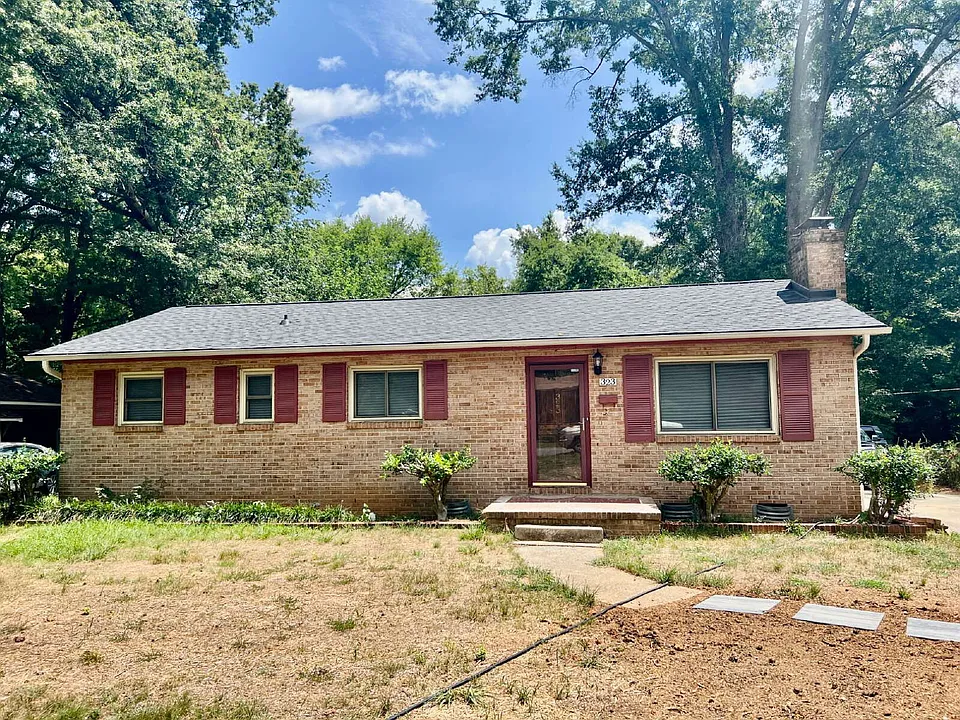 323 Frank Dr