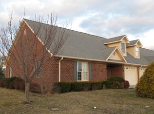 212 Old Fort Rd APT D, Stanford, KY 40484