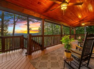 400 Woodland Ridge Dr, Morganton, GA 30560