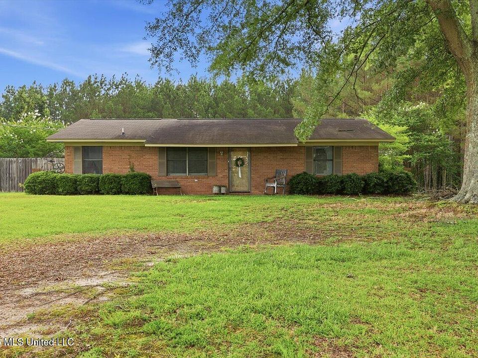 1st image of 873 Bryan Rd