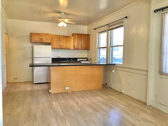 2nd image of 1427 Whitney St #2B-1BA-550SQFT