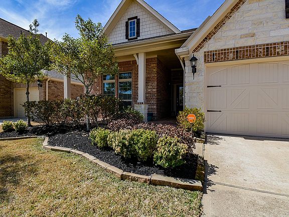 2nd image of 3415 Hawkins Glen Ln