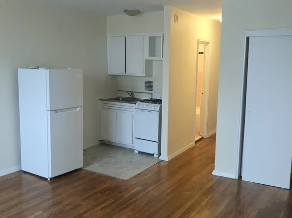 86-19 Elmhurst Avenue image 5 of 5