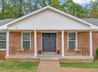 251 E Porters Bluff Rd, Clarksville, TN 37040