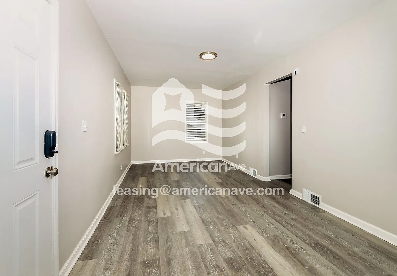 3 bed, 2.0 bath, 1271 sqft, $1,697 — Photo 4
