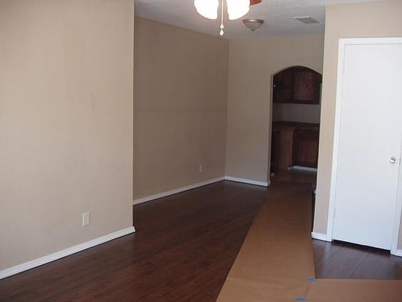 3rd image of 3366 W Boyce Ave