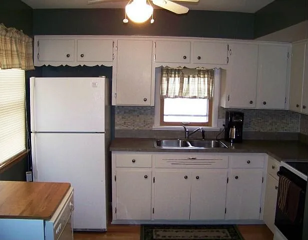 17430 Fowles Rd photo 1