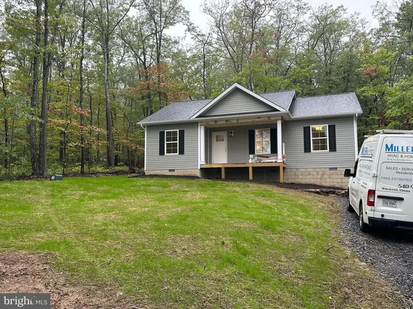 110 Puma Trl, Winchester, VA 22602