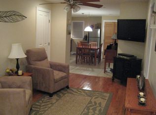 47 Spring St #A, Flemington, NJ 08822