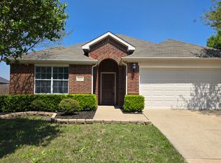 512 Cookston Ln, Royse City, TX 75189