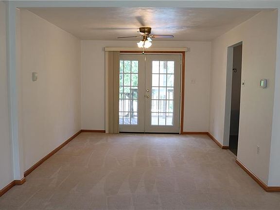 5th image of 62 W Glennis Dr