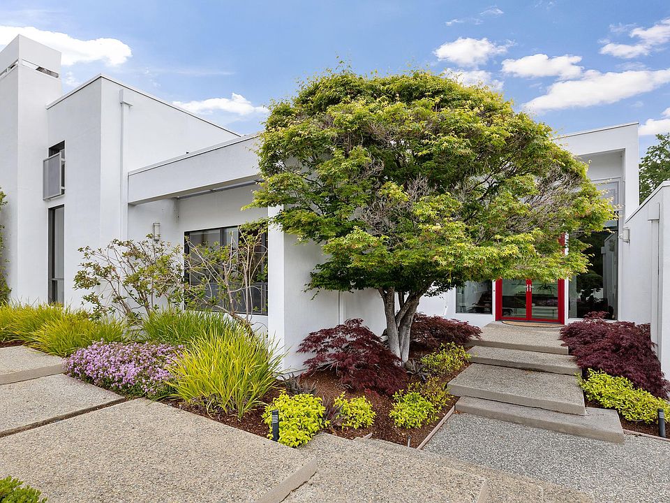 28110 Story Hill Ln, Los Altos Hills, CA 94022 | Zillow