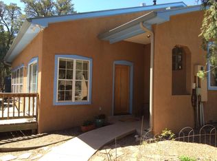 26 Buckboard Rd, Tijeras, NM 87059