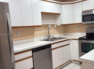 13701 SW 84th St APT A, Miami, FL 33183