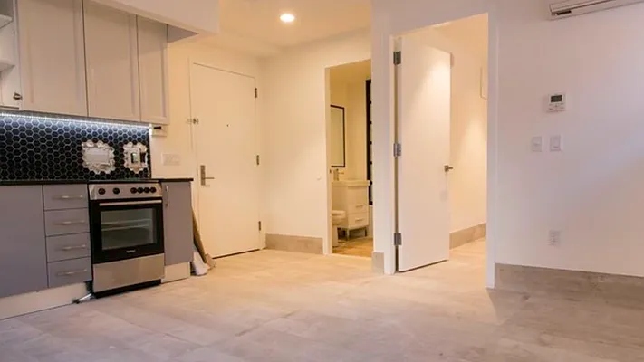 Rented by Nooklyn NYC LLC | media 2