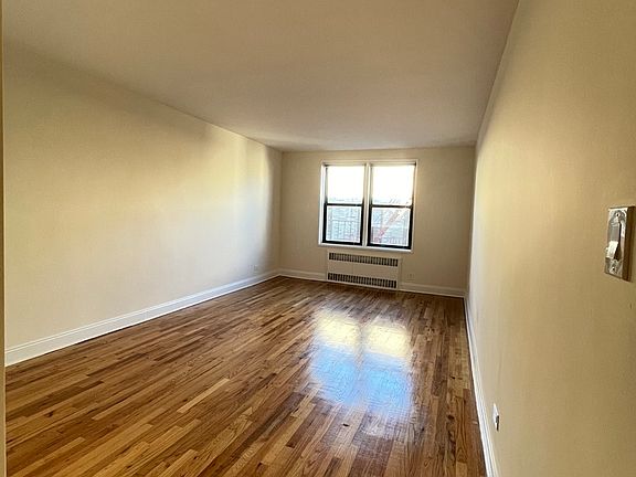 3rd image of 43-09 39th St #8D