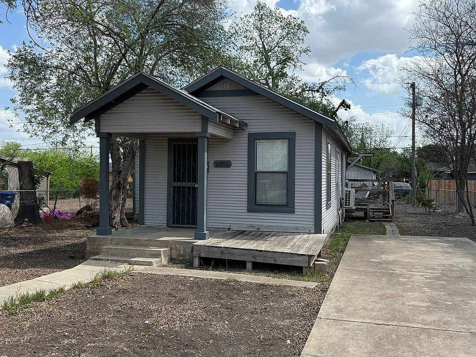 1st image of 4014 W Travis St