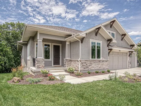 6766 Brownridge Dr, Shawnee, KS 66218