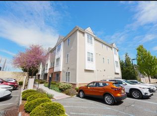 435 Van Houten Ave APT 104, Passaic, NJ 07055