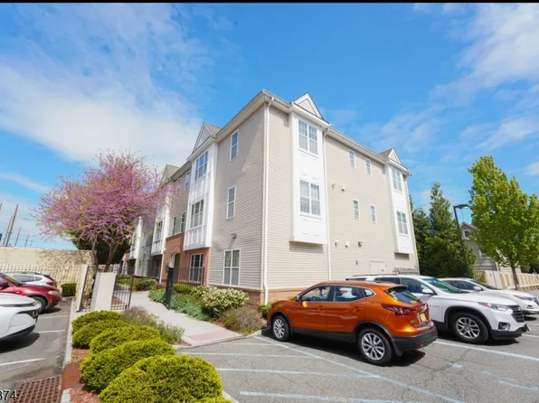 435 Van Houten Ave #104, Passaic City, NJ 07055