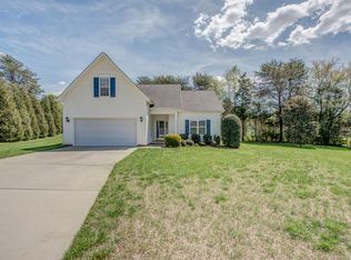4525 Tukaway Ct, Gastonia, NC 28056