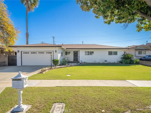 17481 Filbert St, Fontana, CA 92335