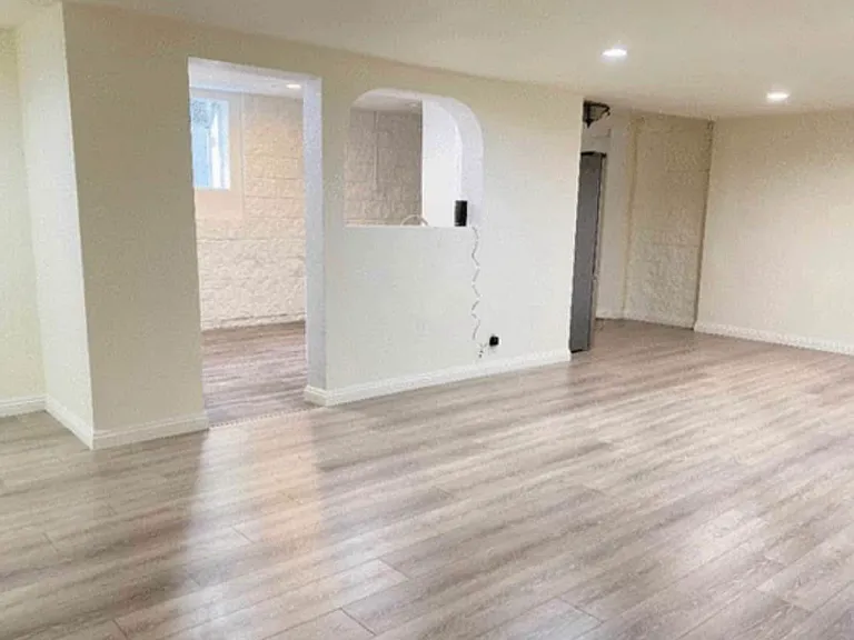 4012 E La Veta Ave #1 — Photo 2